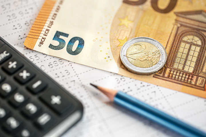 Πώς ρυθμίζονται οι οφειλές μιας επιχείρησης προς το Δημόσιο (ΑΑΔΕ/ ΕΦΚΑ);